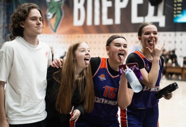 1/2 «Финала четырех» Женской лиги