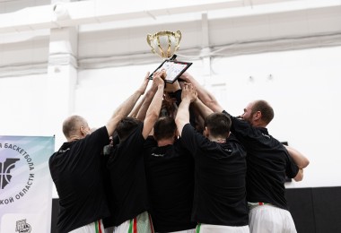 «UNAGRANDE» — Чемпионы в дивизионе «Ветераны 40+»!